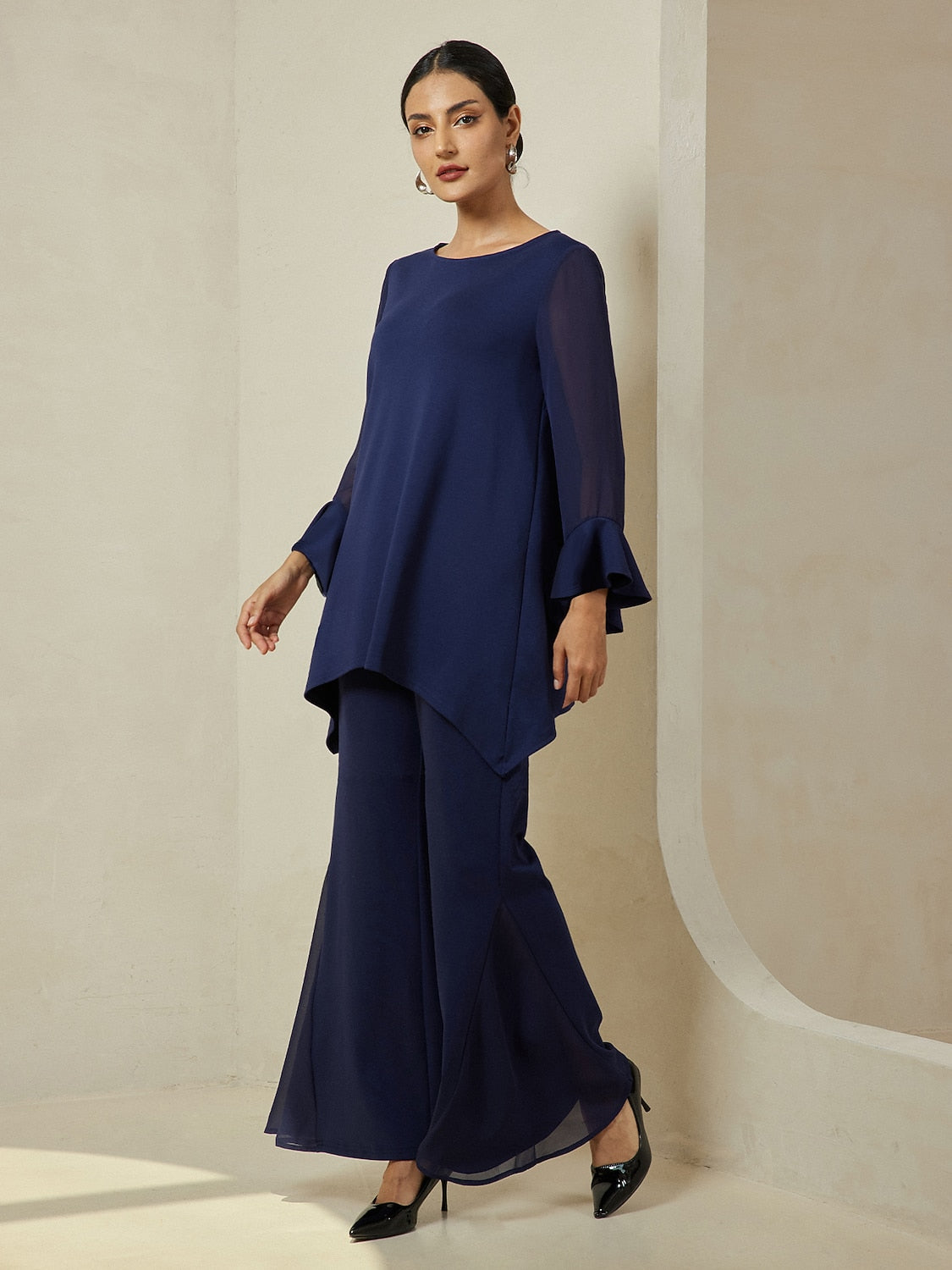 Modal Patch Flare Cuff Knit Blouse