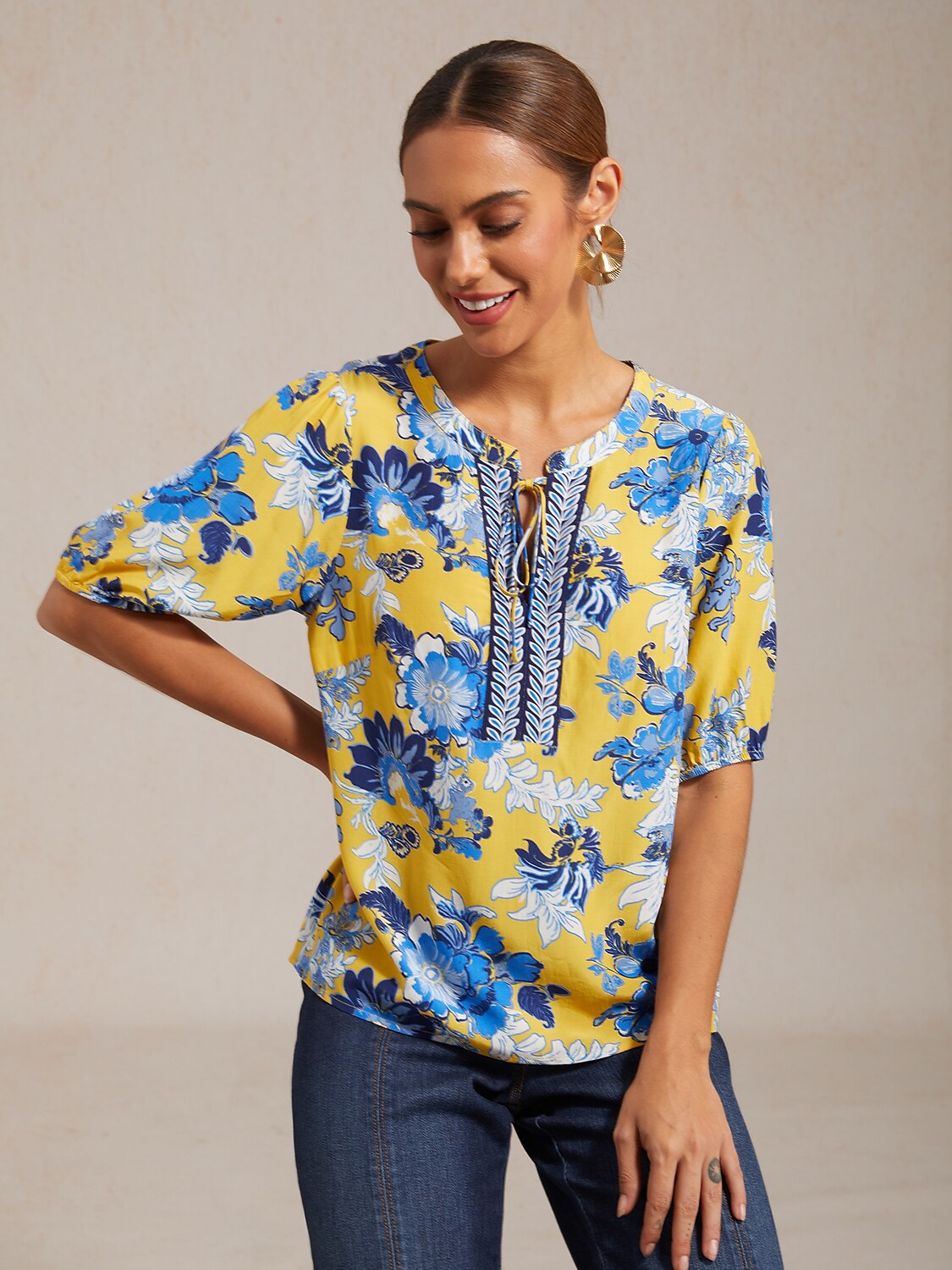 Viscose Round Neck Artistic Floral Print Vacation Top