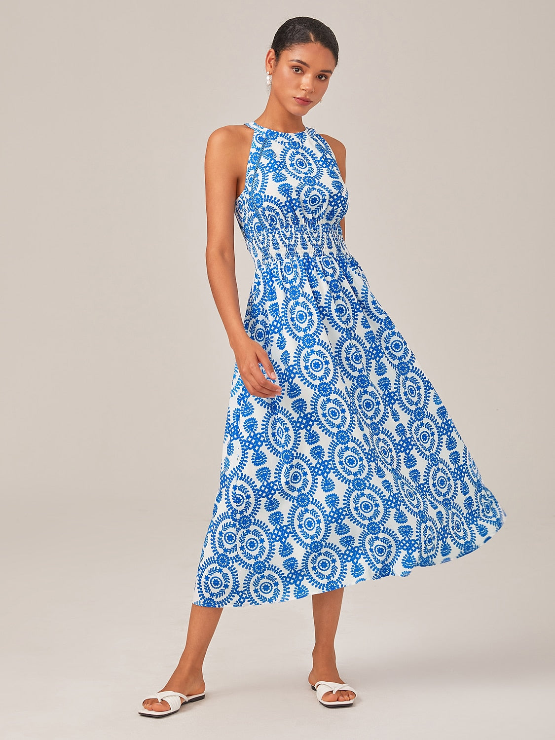 Resort-Style Halter Maxi Dress Fitted Waist