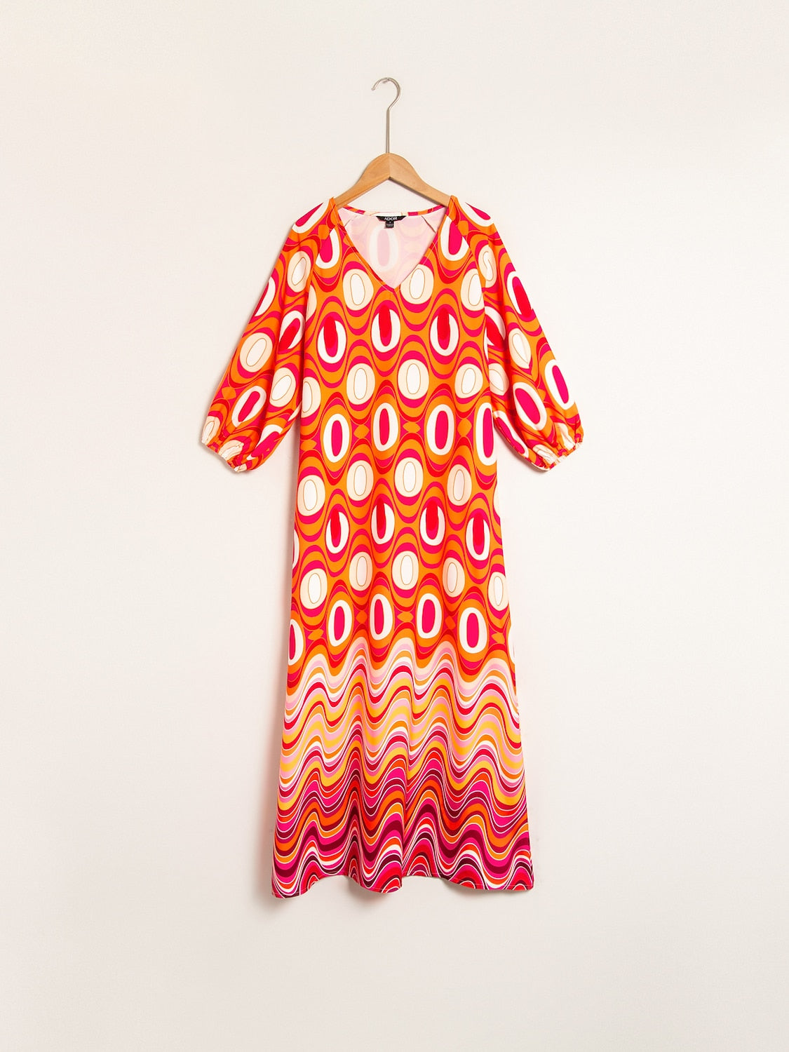 Satin Lines Waves Maxi Dress