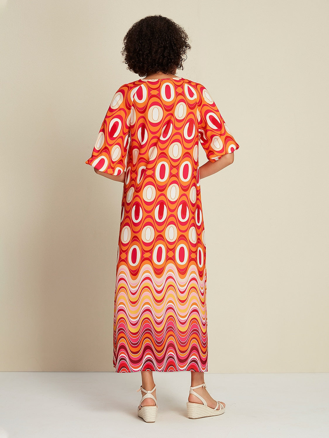 Satin Lines Waves Maxi Dress