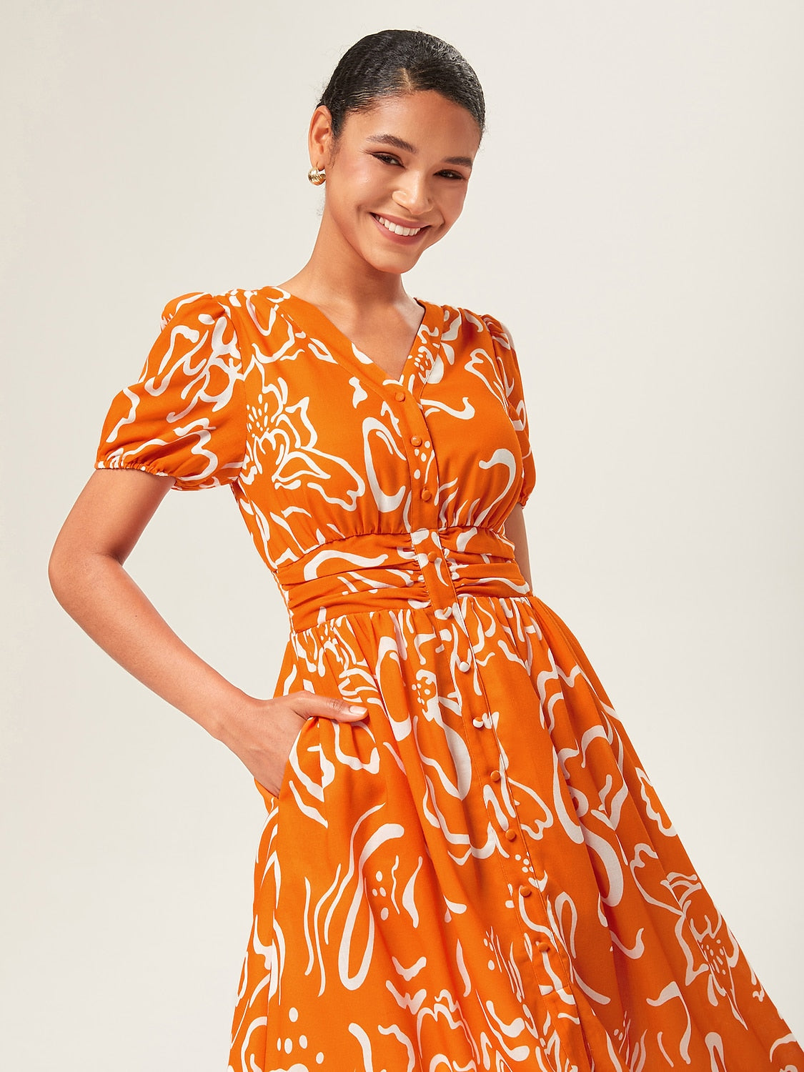 Abstract art print Linen-Like Fabric Waist-Cinching Maxi Dress