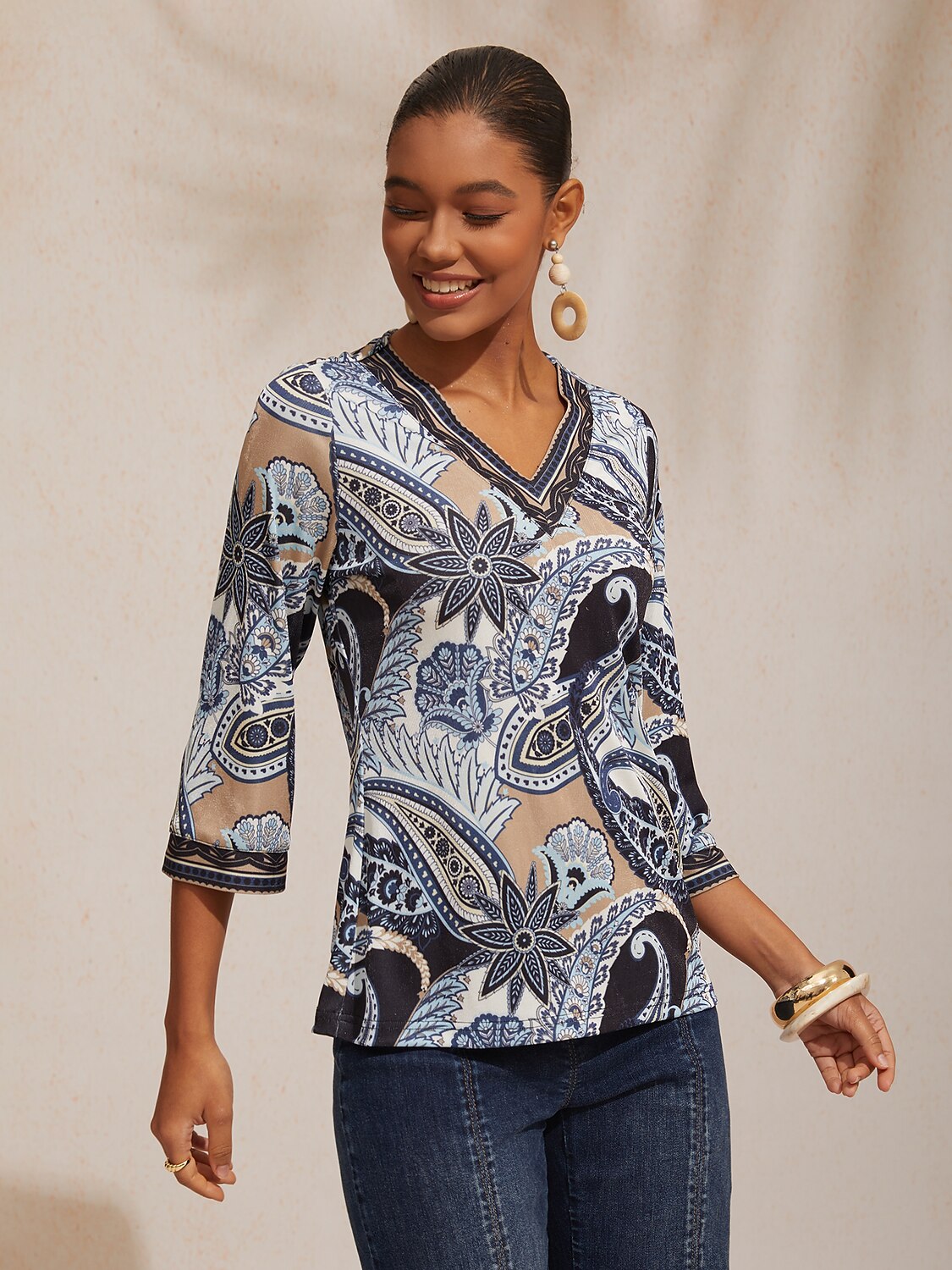 Vacation Paisley Pattern High Stretch Knit Top