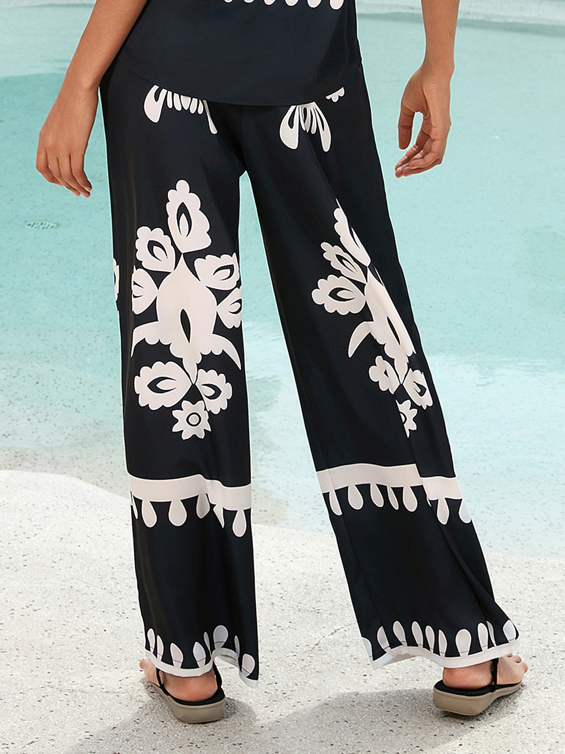 Pants Black Floral Print Straight Leg Satin