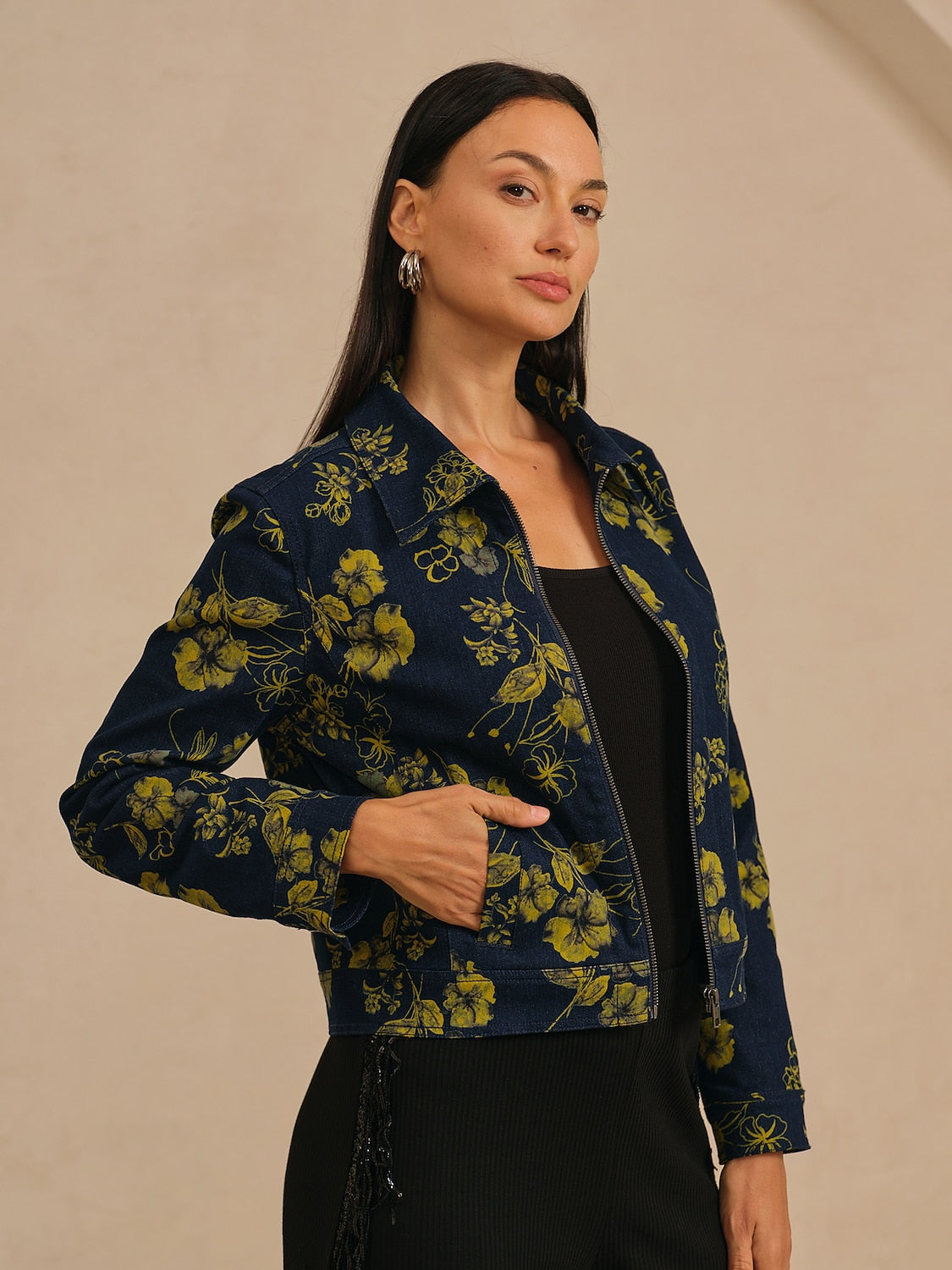 Jacket Denim Fabric Yellow Floral Pattern Turn Down Collar