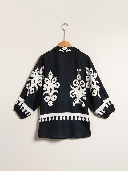 Top Satin Raglan Modern Lapel Black Print