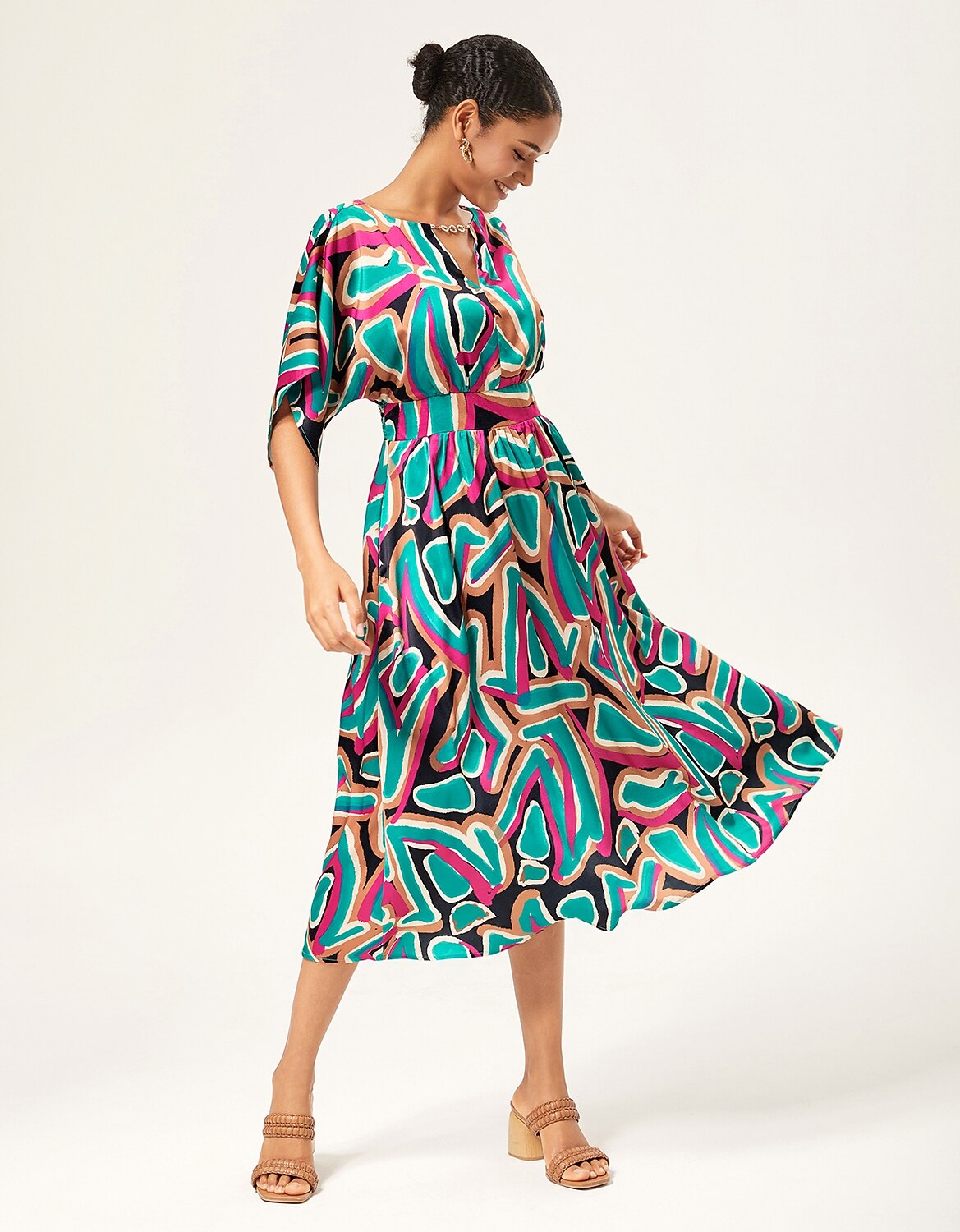 Colorful Abstract Batwing Sleeve Cinched Satin Dress