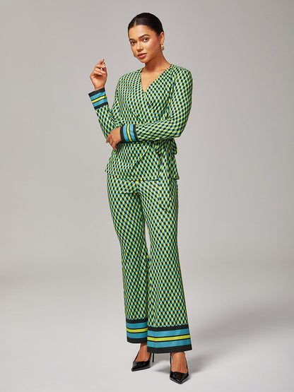 Green Geometric Print High-Stretch Flared Satin Pants