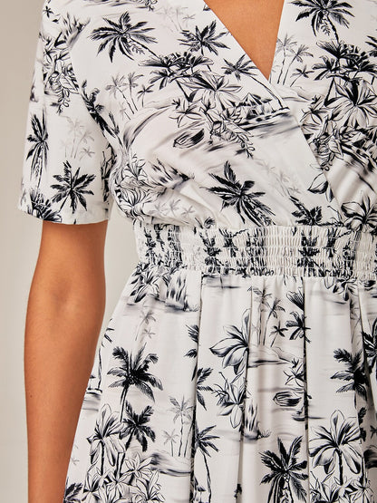 Black & White Beach Print Vacation-Style Midi Dress