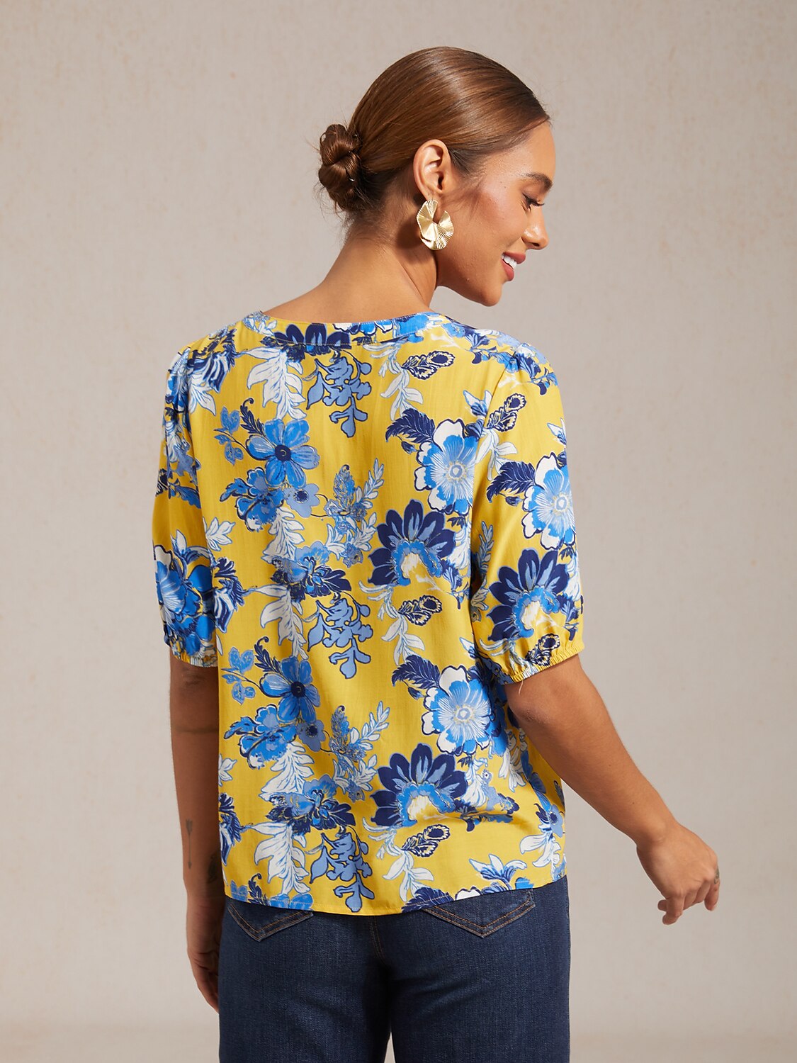 Viscose Round Neck Artistic Floral Print Vacation Top
