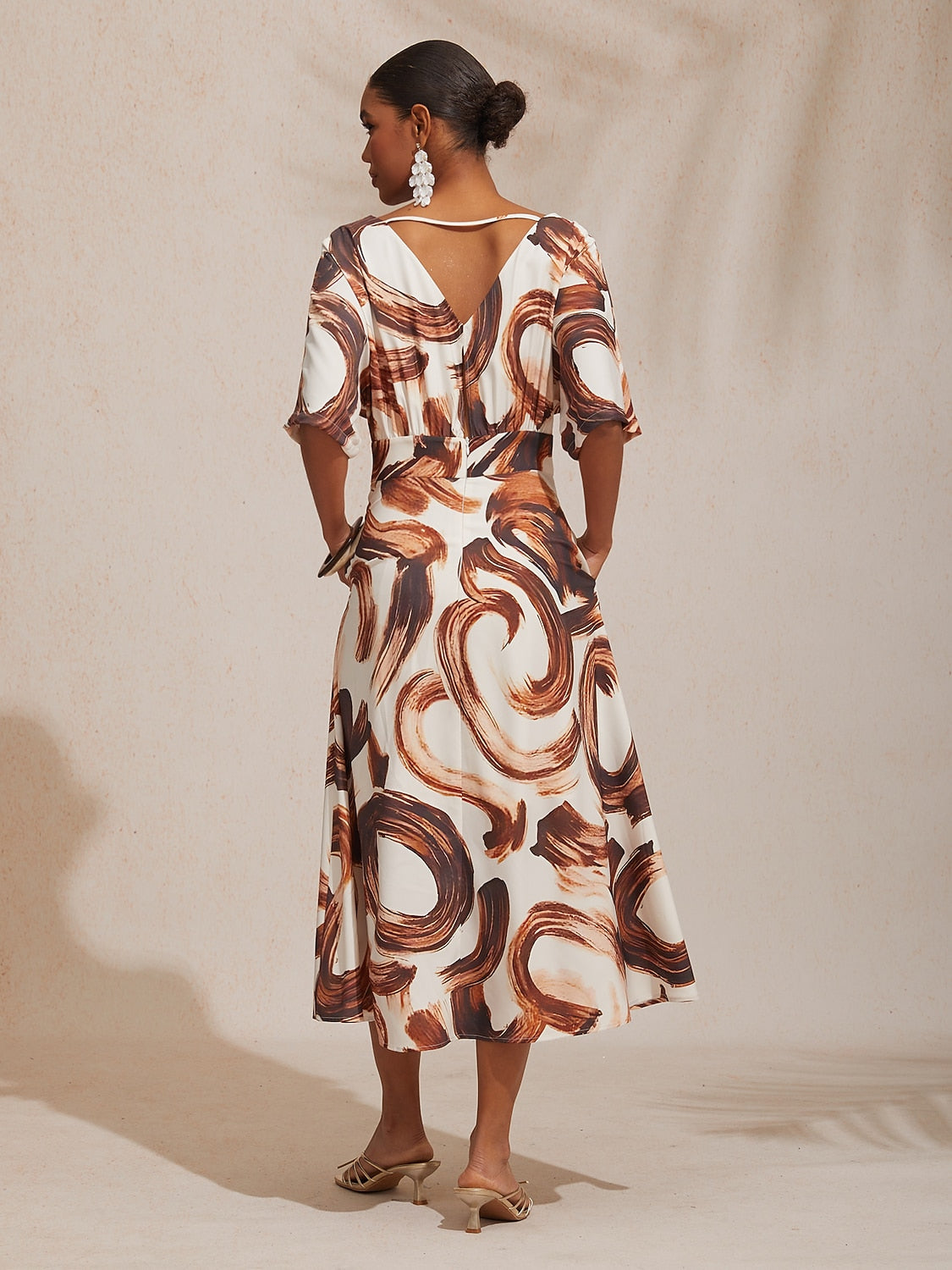 Vacation Abstract Brushstroke Print Waist Cinching Satin Maxi Dress