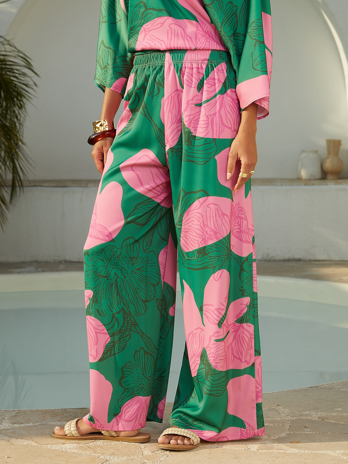 Satin Geometric Contrast Color Block Straight Pants