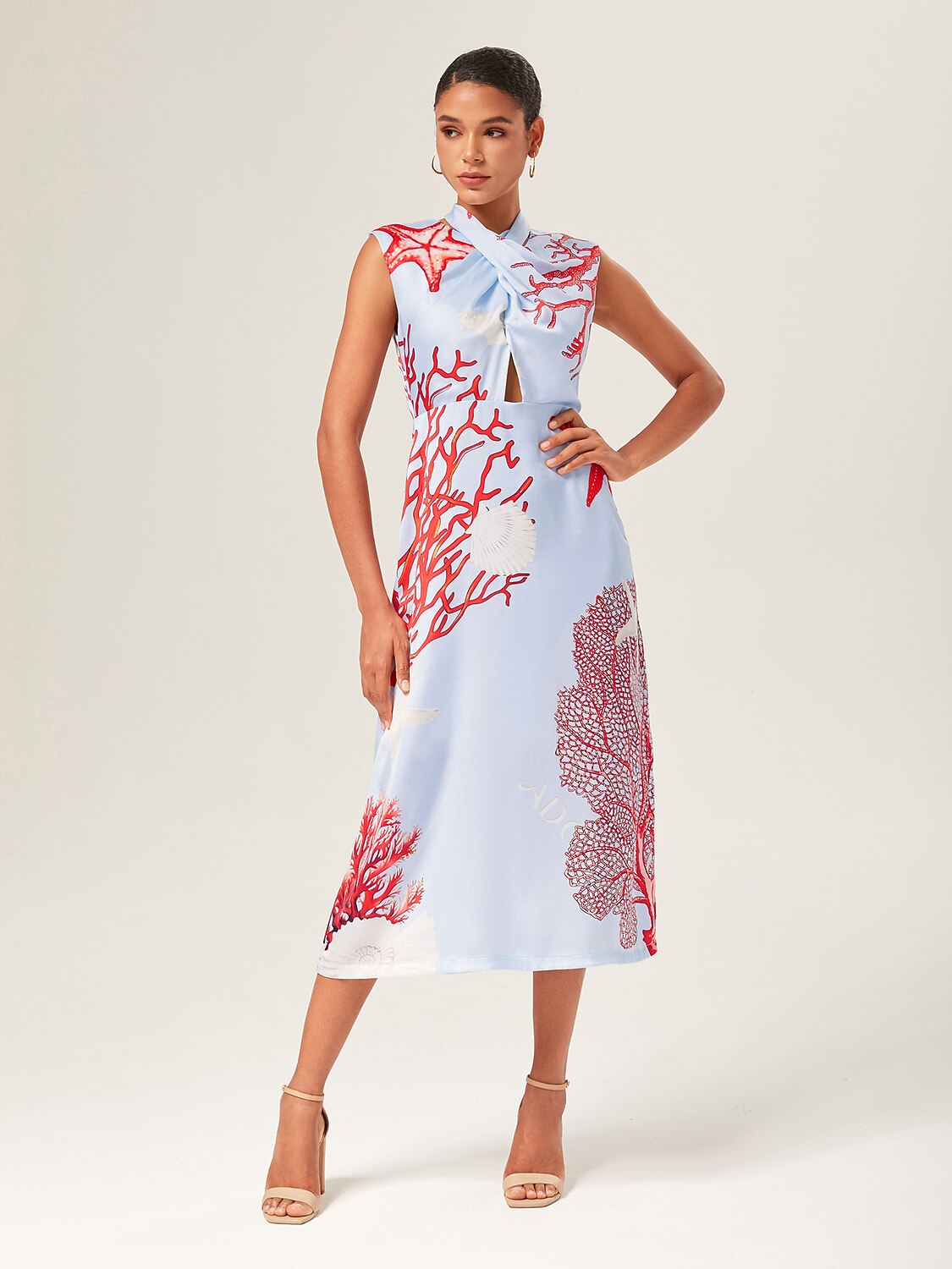 Elegant Ocean Tie Maxi Dress