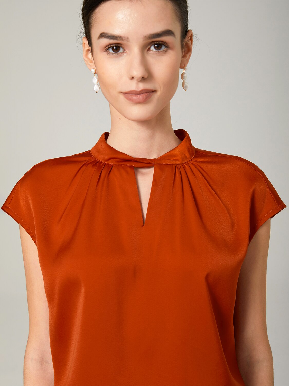 Orange Stand-Up Collar Sleeveless Knotted Top
