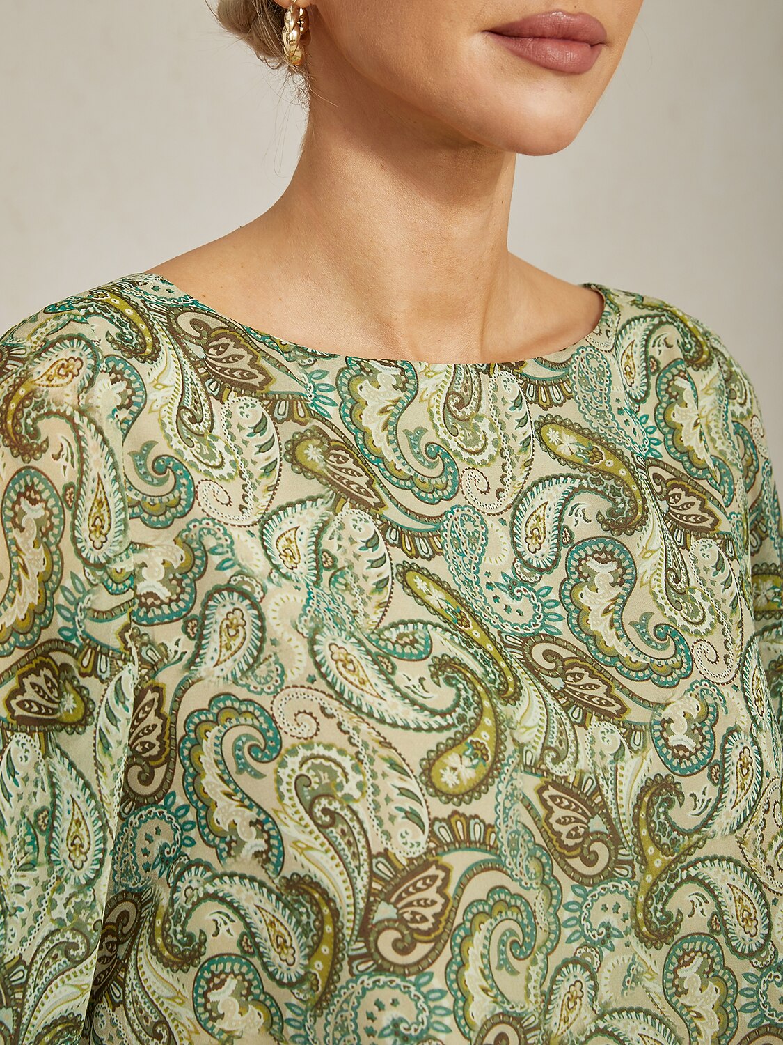 Blouse Green Paisley Floral Loose Fit Round Boat