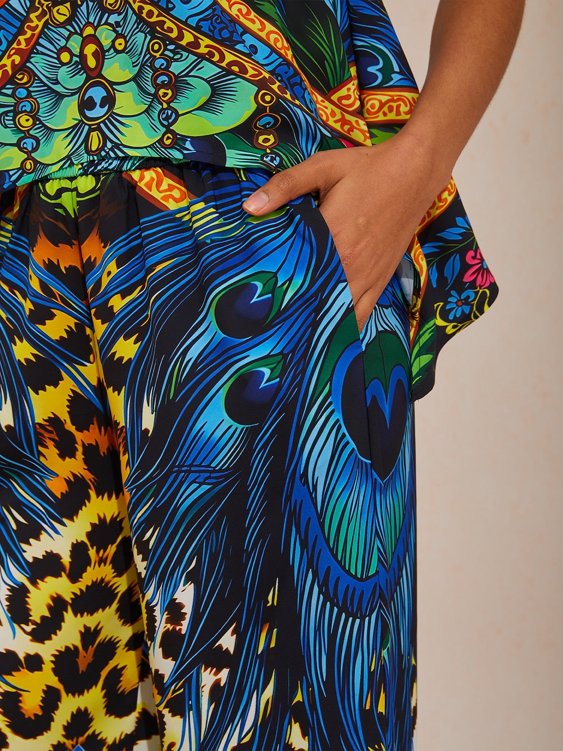 Vacation Leopard Feather Print Elastic Waist Satin Straight Pants