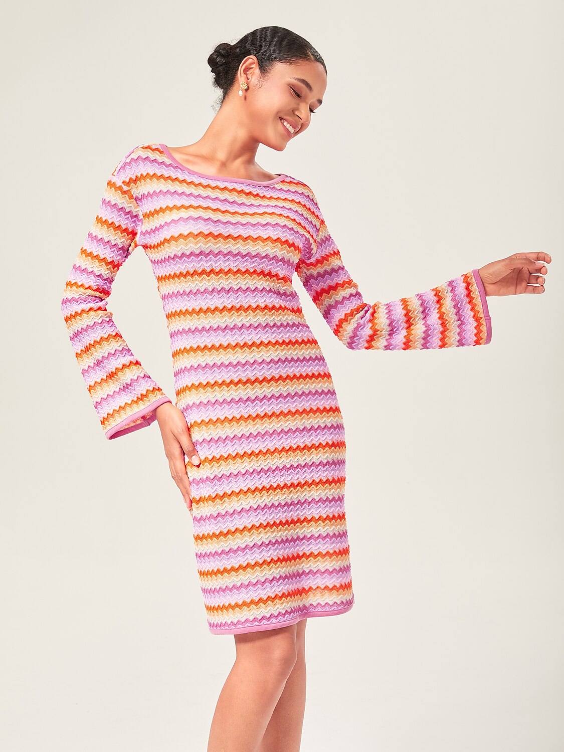 Elegant Rainbow Wave Stretch Knit Mini Dress
