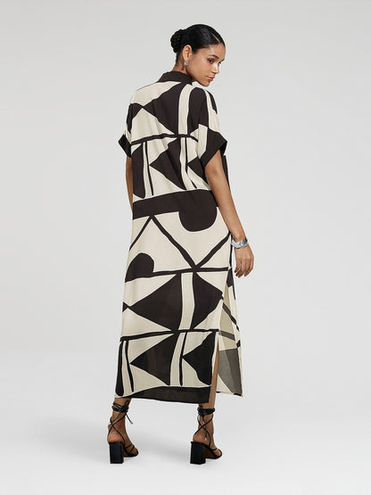 Short Black and White Geometrical Loose Fit Double Slit