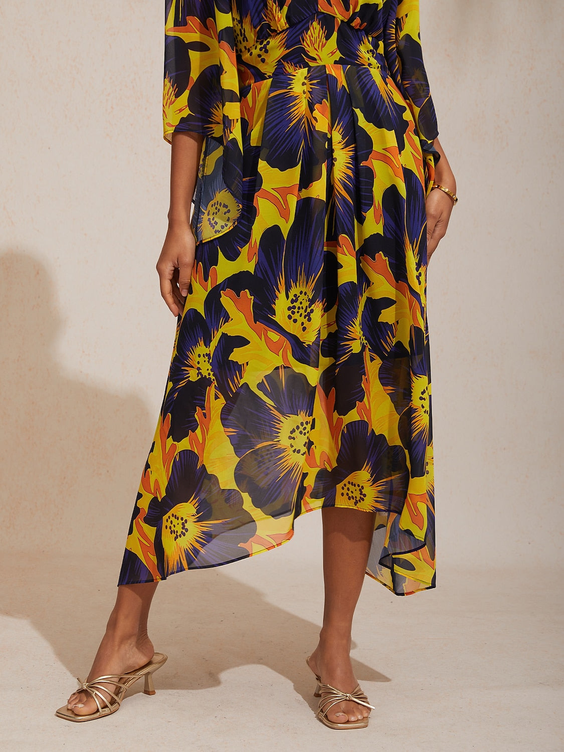 Vacation Abstract Floral Print Waist-defined Chiffon Maxi Dress