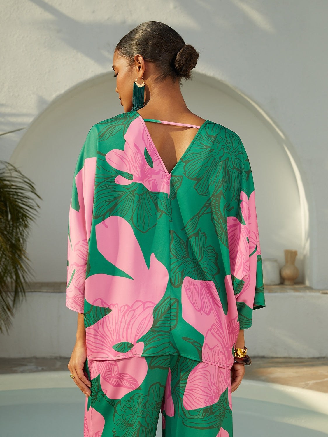 Vacation Contrast Geometric Print Dolman Sleeve Satin Top