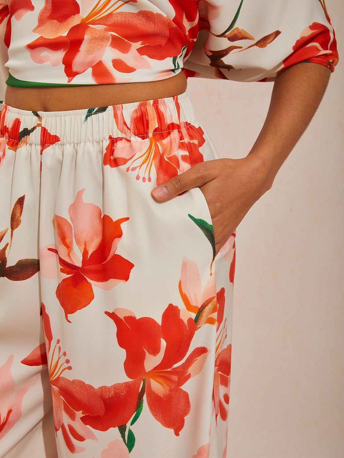 Vacation Color-Block Floral Elastic Waist Satin Wide leg Pants