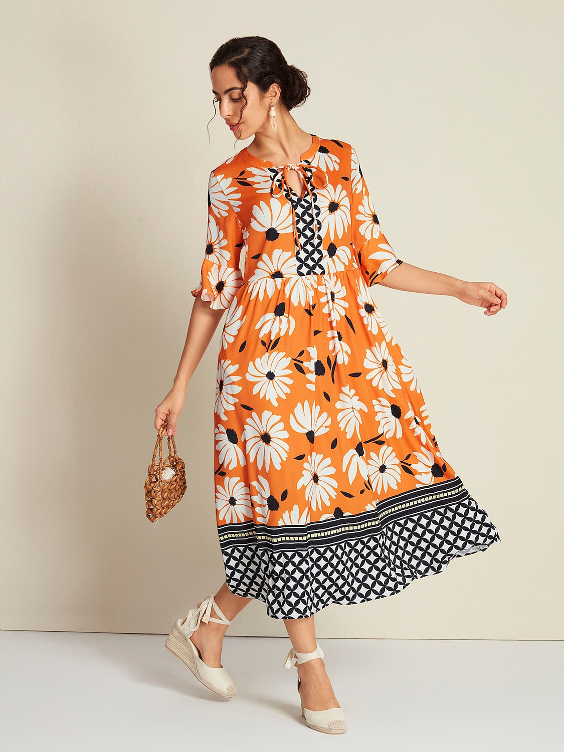 Satin Vacation Geometric Pattern 3/4 Length Sleeves Maxi Dress