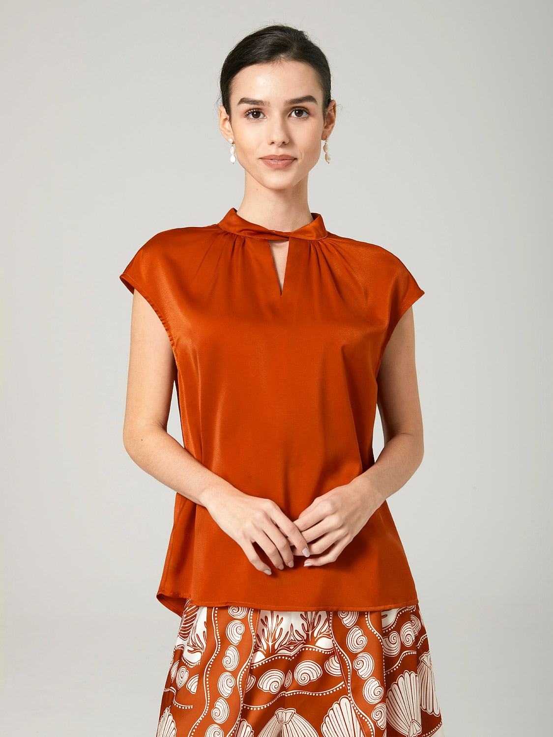 Orange Stand-Up Collar Sleeveless Knotted Top