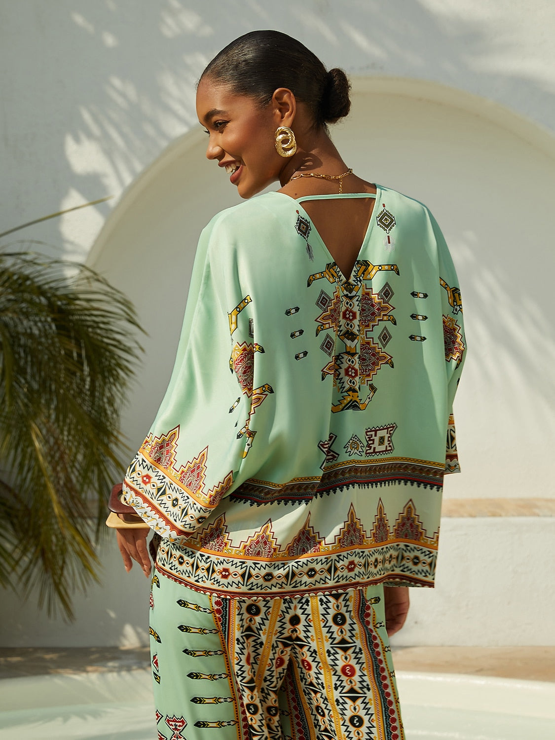 Vacation Vintage Geometric Print Satin Dolman Sleeve Short Top