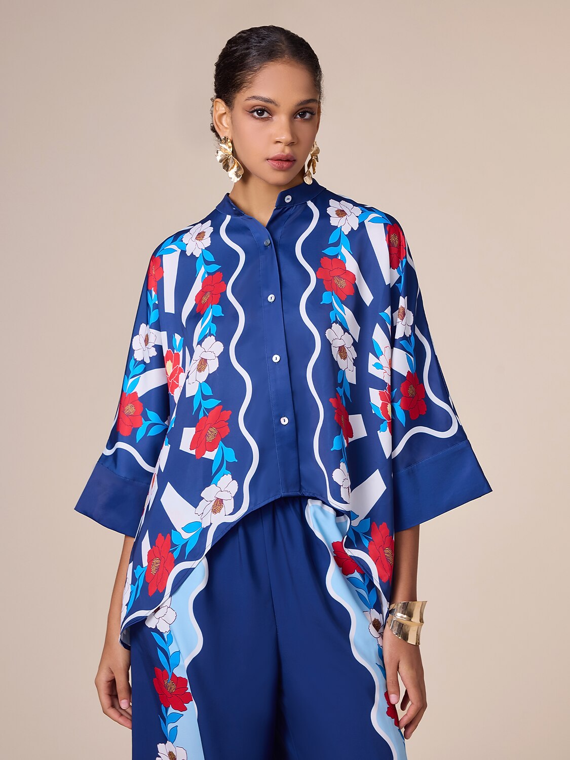 Satin Artistic Printing Standing Collar Blouse