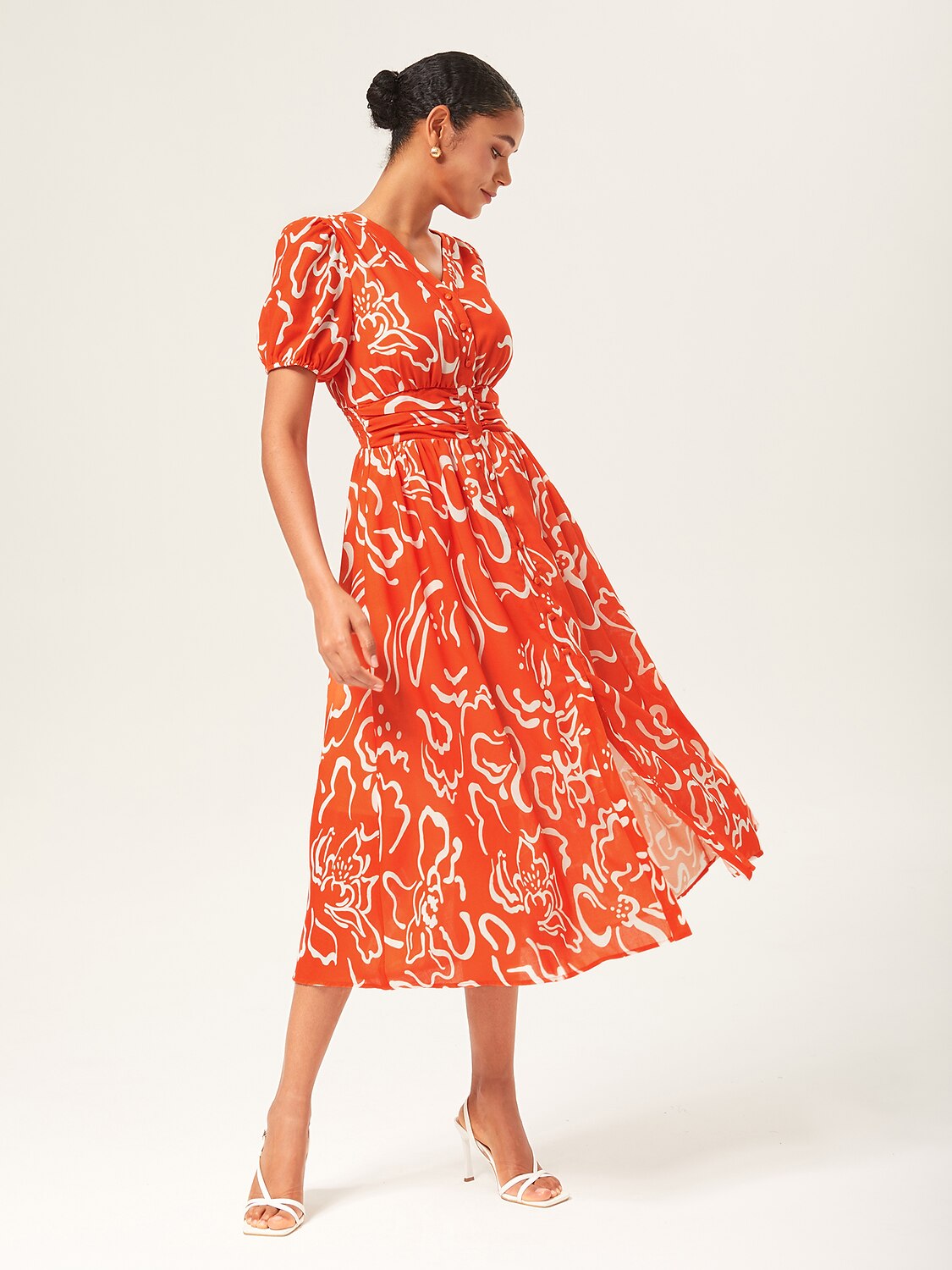 Abstract Art Print Linen-Like Waist-Cinching Maxi Dress