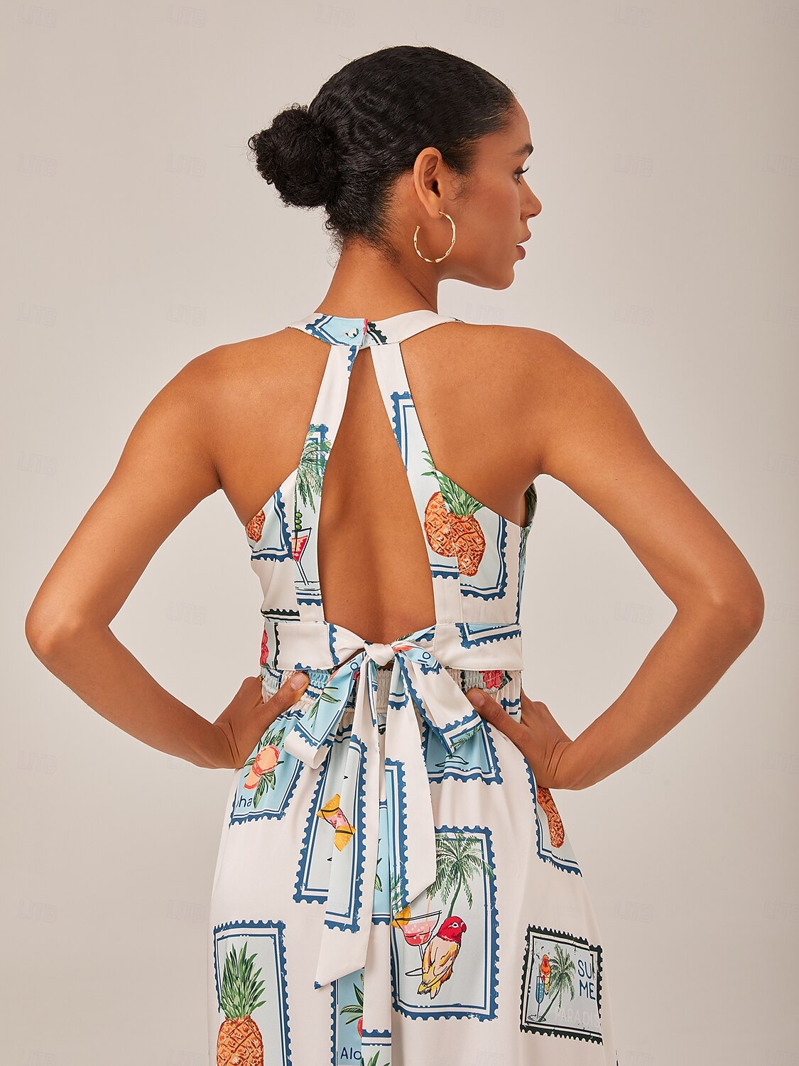 Seamless Pattern Print Halter Neck Maxi Dress