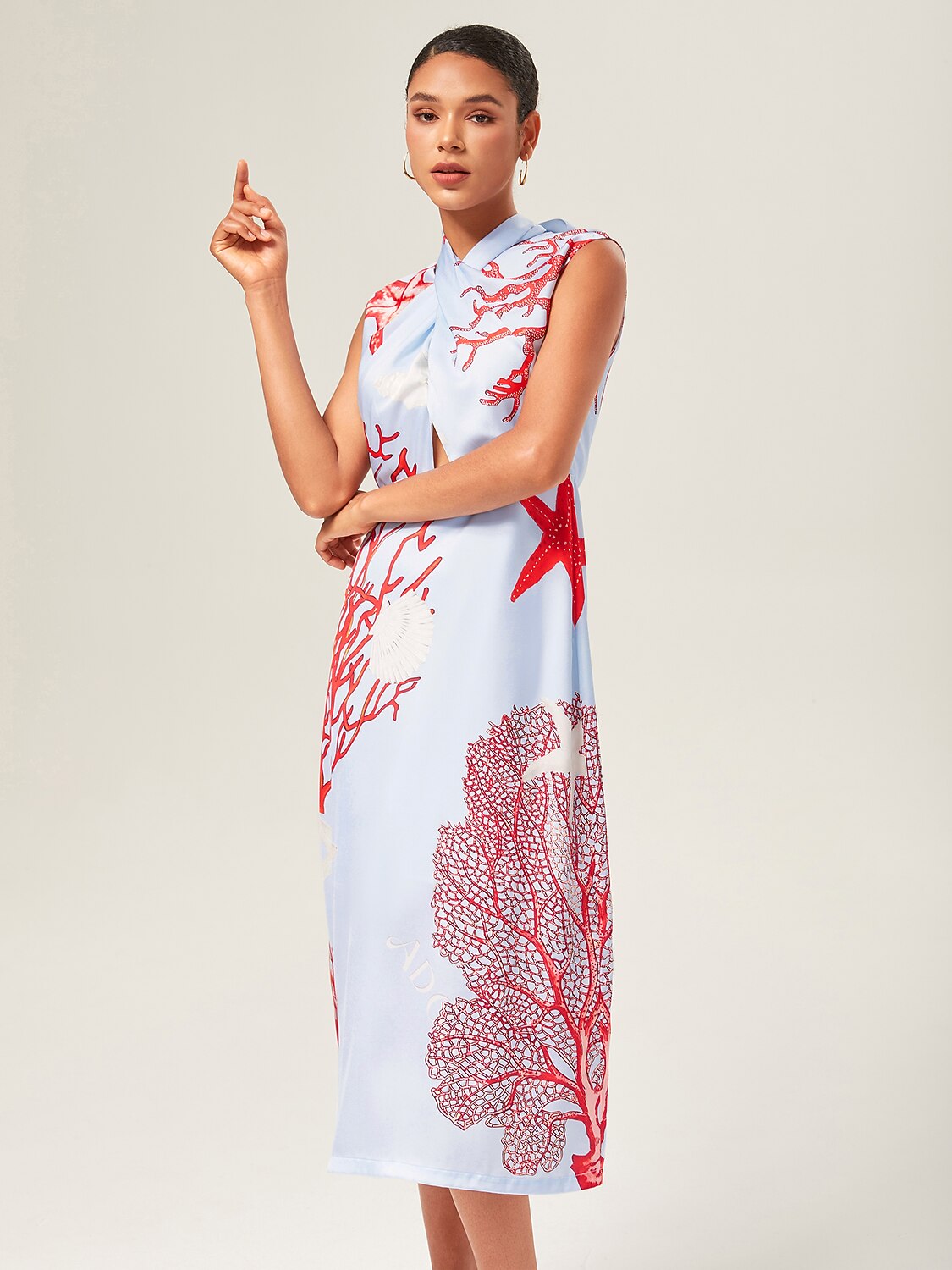 Elegant Ocean Tie Maxi Dress