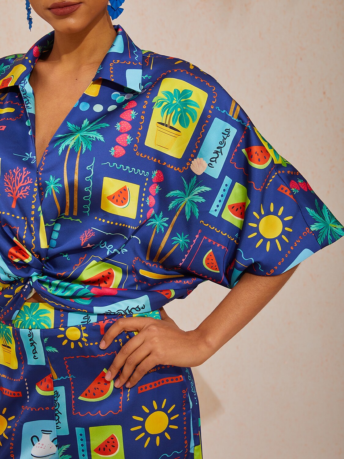 Vacation Geometric Tropical Print Dolman Sleeve Satin Short Shirt