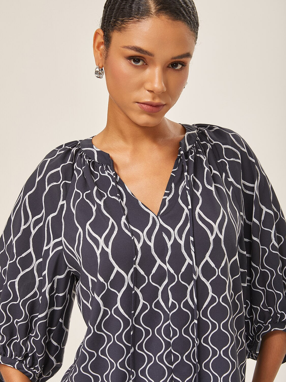Monochrome Print Lantern Sleeve Top